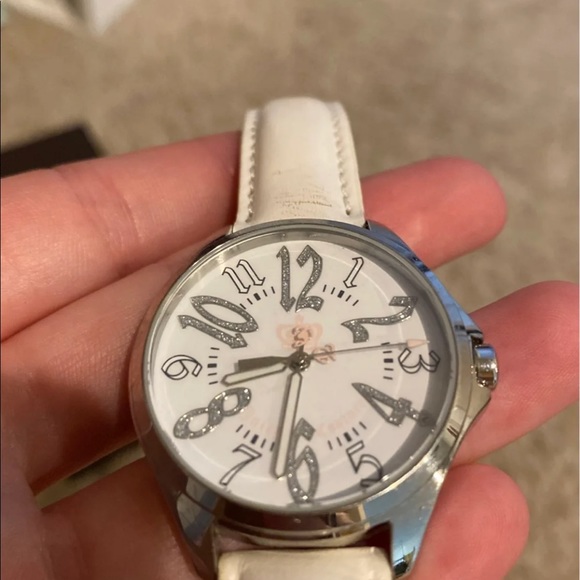 Juicy couture watch - Picture 3 of 3